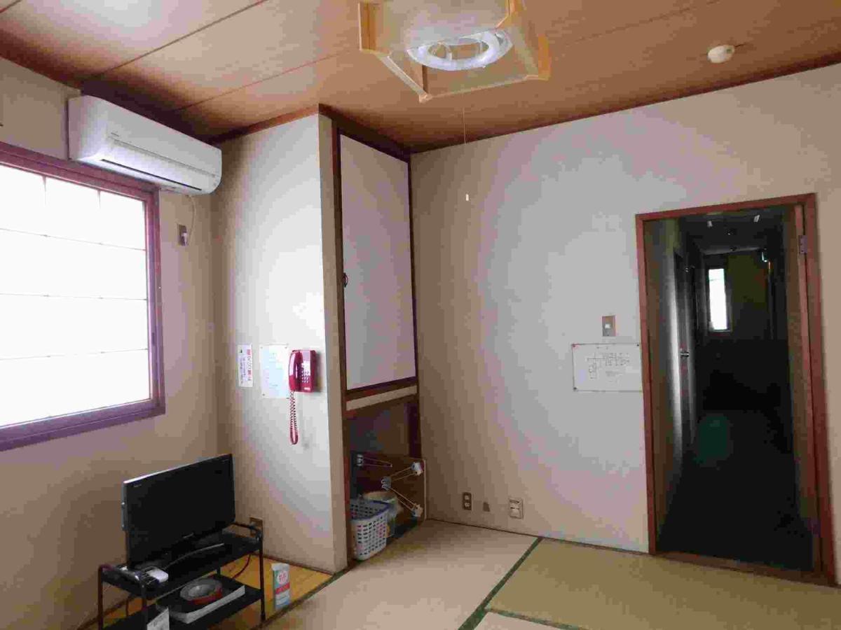 פוקוצ'יאמה Asahi Ryokan מראה חיצוני תמונה
